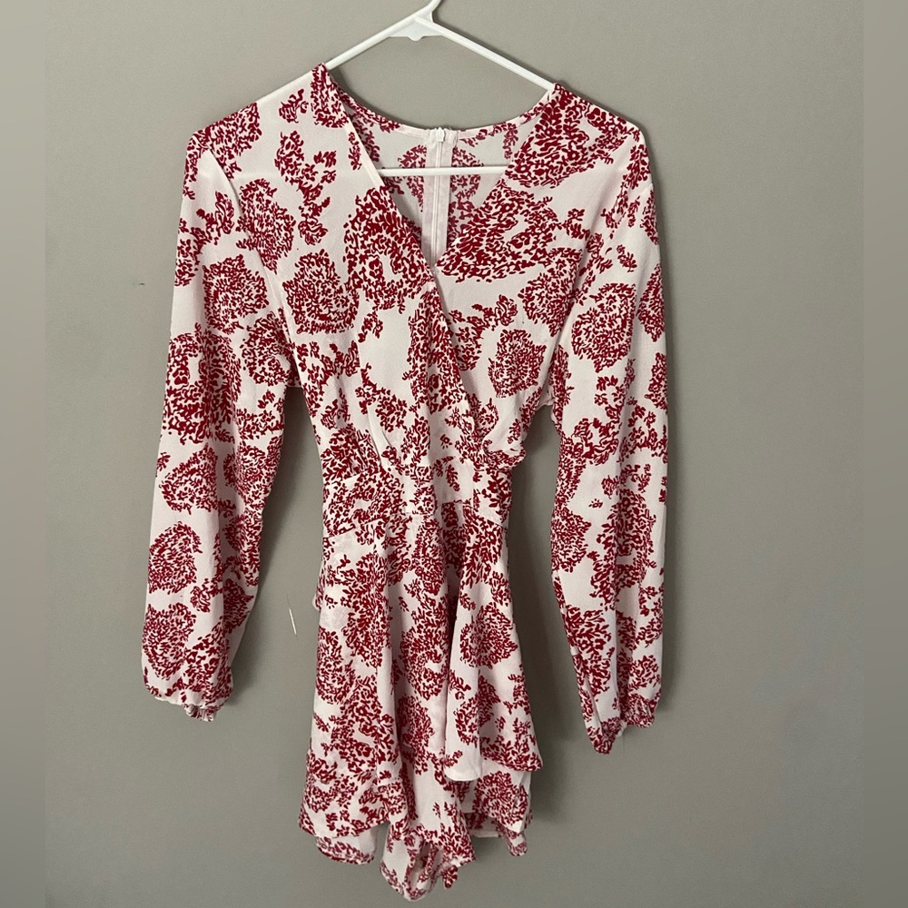 Red and White Pattern Long Sleeve Dress